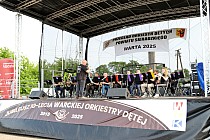 fot. 200